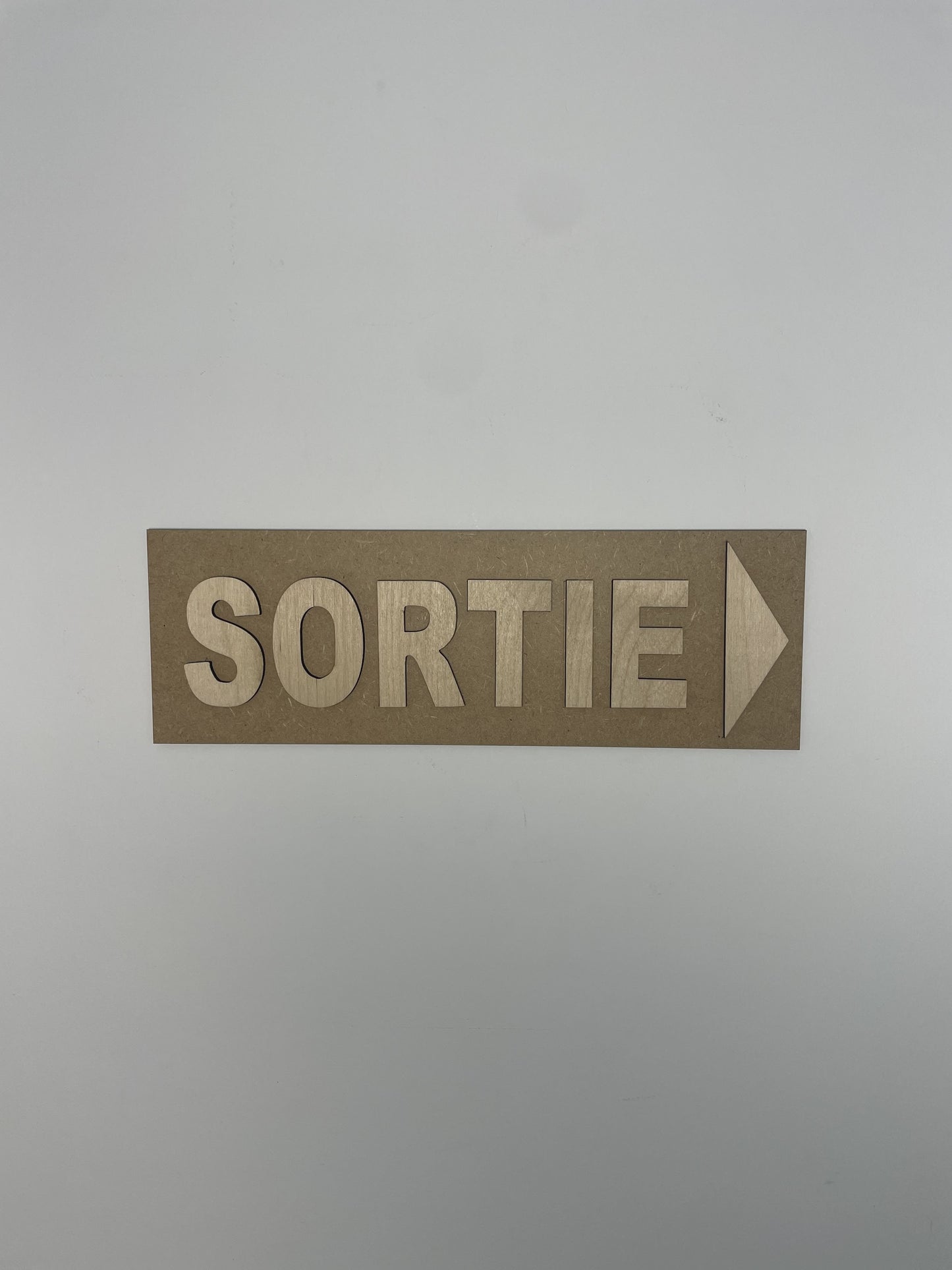 Panneau flèche directionnelle en bois – signalétique intérieure (Copie) Ma boutique
