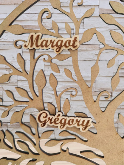 Arbre de vie en bois - Décoration personnalisée avec prénoms gravés sur plaque en bois Ma boutique