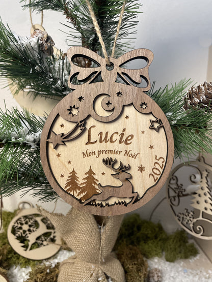 Boule de noël personnalisée en bois - Premier noël cadeau nouveau-né (Décoration de Noël, Ornement personnalisé)