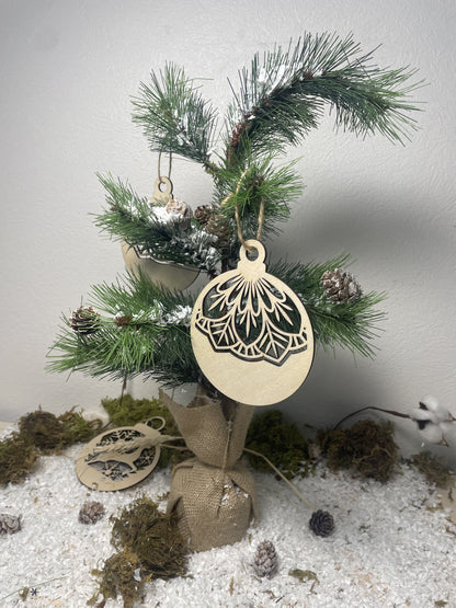 Boule de noël en bois vierge Plusieurs Motifs : boule à décorer/peinture, Décoration Sapin de Noël