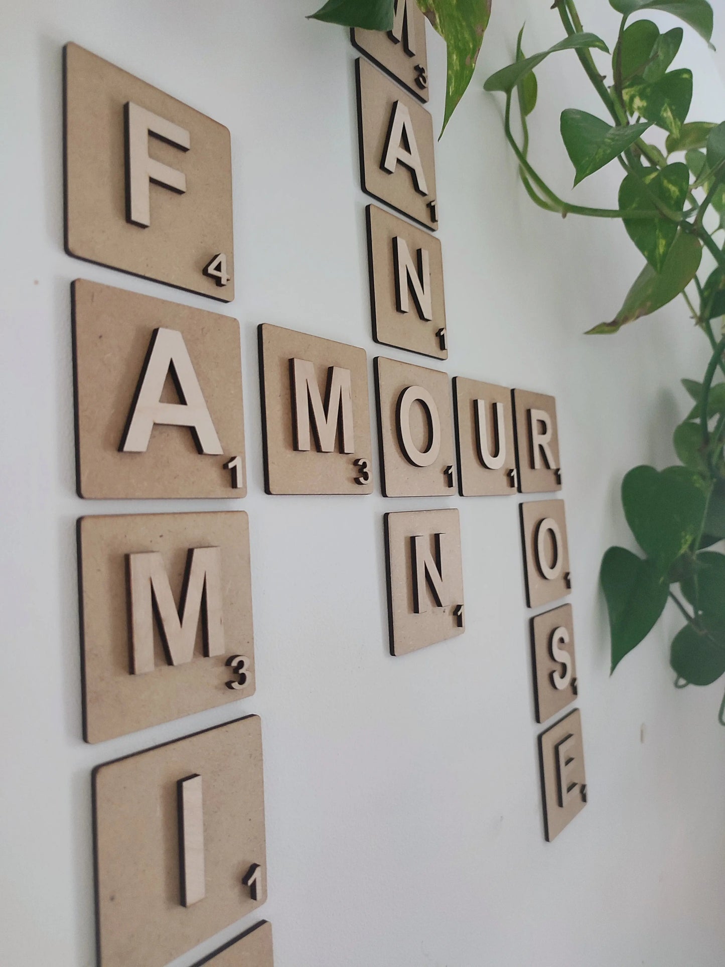 Lettres Scrabble 3D bois relief : grosses lettres décoratives en bois XXL Ma boutique