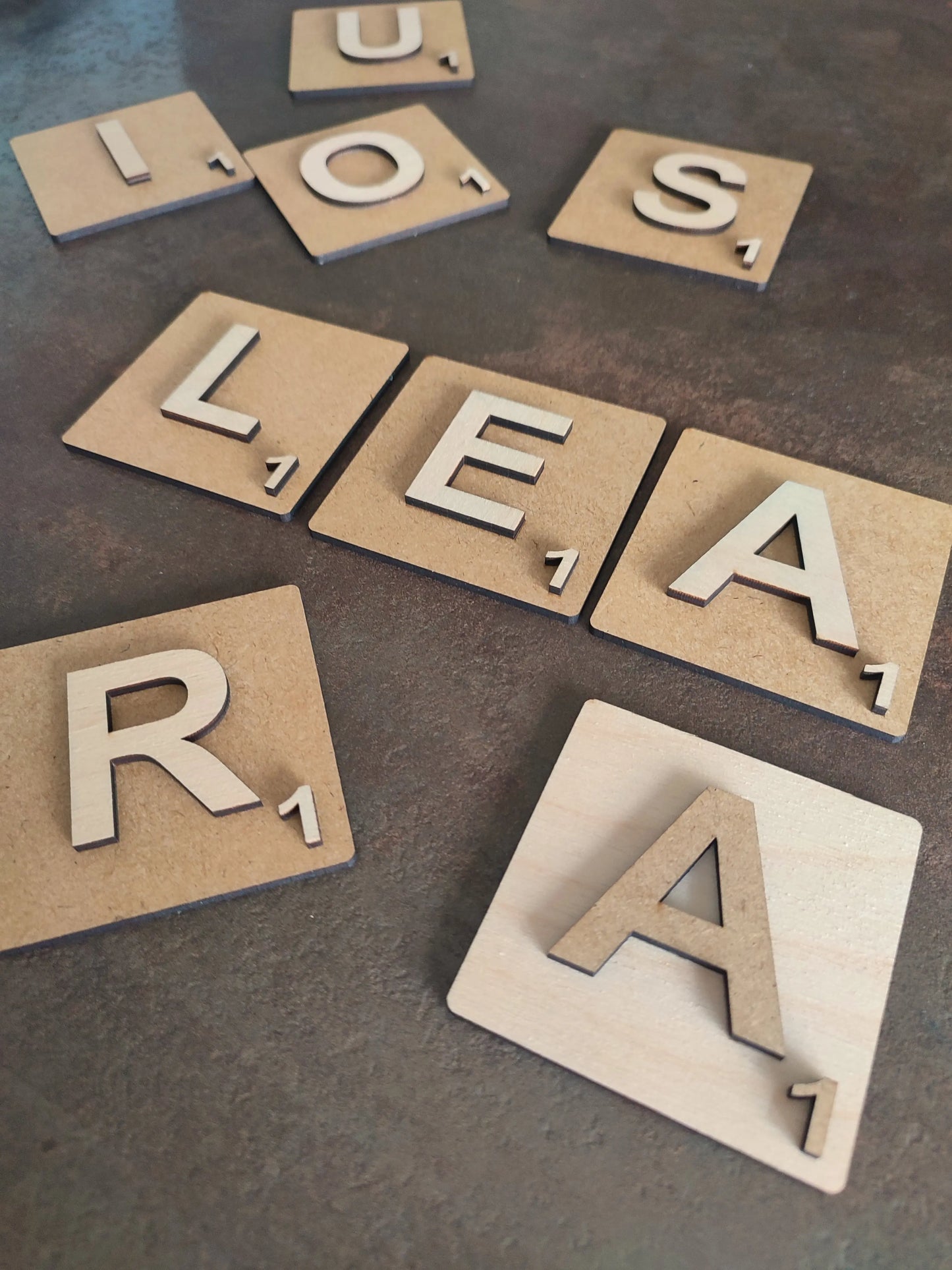 Lettres Scrabble 3D bois relief : grosses lettres décoratives en bois XXL Ma boutique