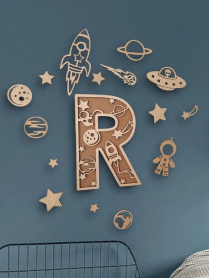 Lettres en bois - Thème Espace : Prénom en bois pour décoration de chambre, cadeau personnalisé Ma boutique