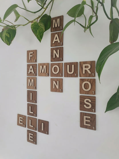 Lettres Scrabble bois relief 3D  : grosses lettres décoratives en bois XXL