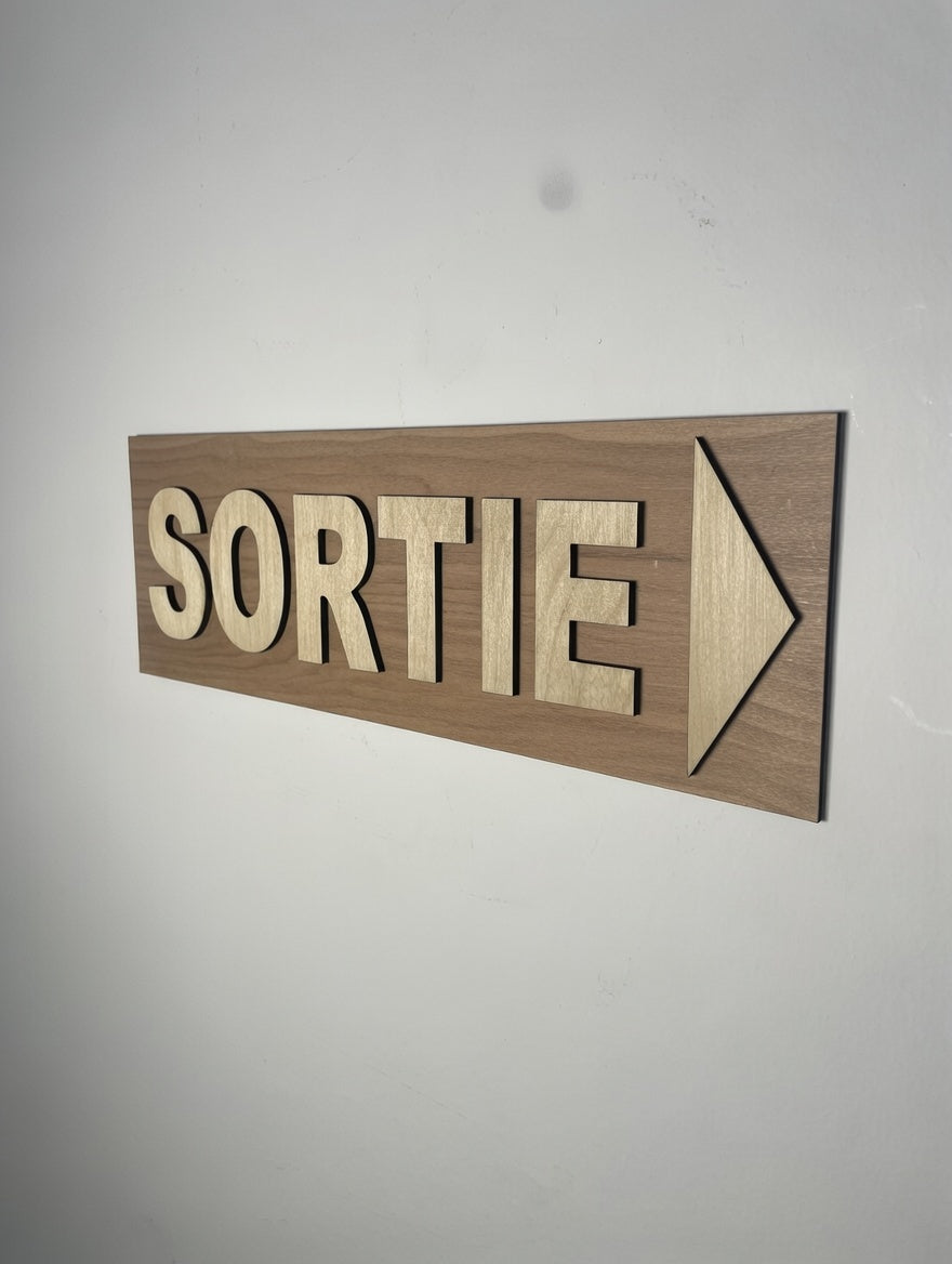 Panneau Sortie avec flèche - Signalétique sécurité sortie de secours en bois Pictogramme