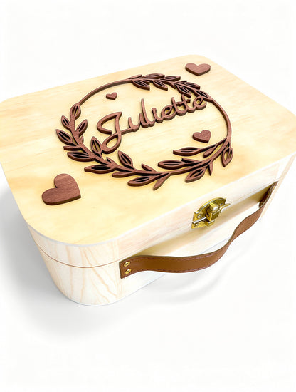 Valise en bois personnalisée relief– Boîte à souvenirs unique pour bébé, naissance et cadeau